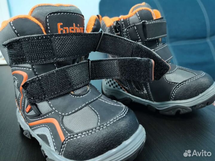 Детские зимние ботинки