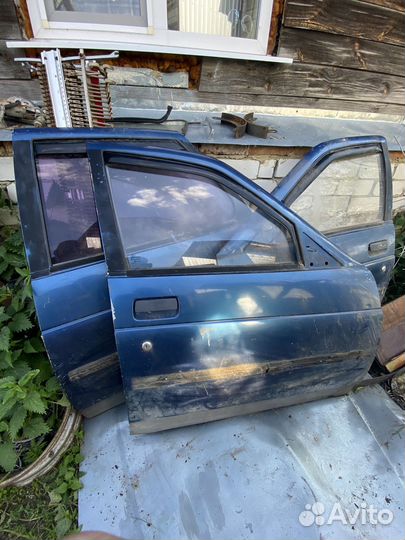 Двери на ваз 2110
