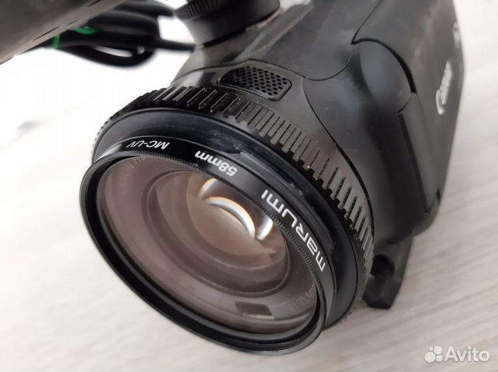 Видеокамера Canon XA 20