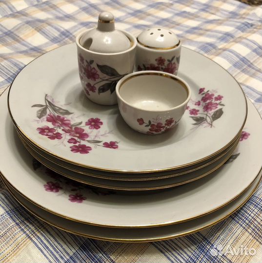 Набор столовой посуды СССР