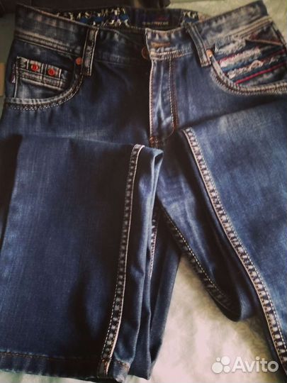 Джинсы
