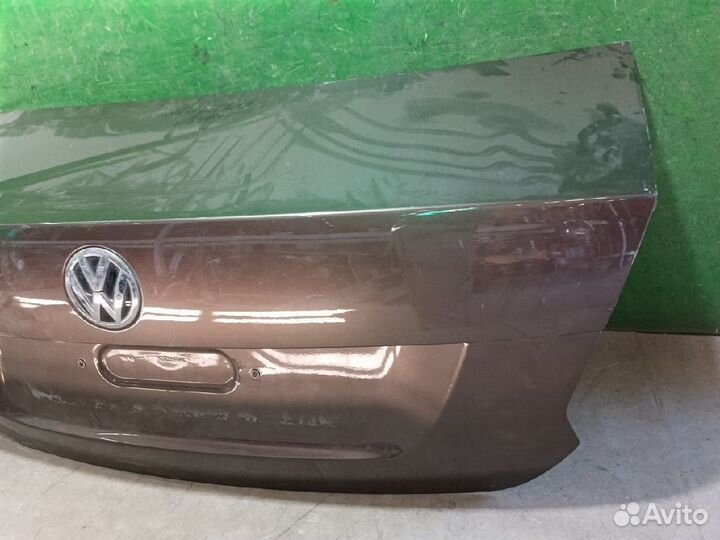 1084641 volkswagen polo крышка багажника 2019