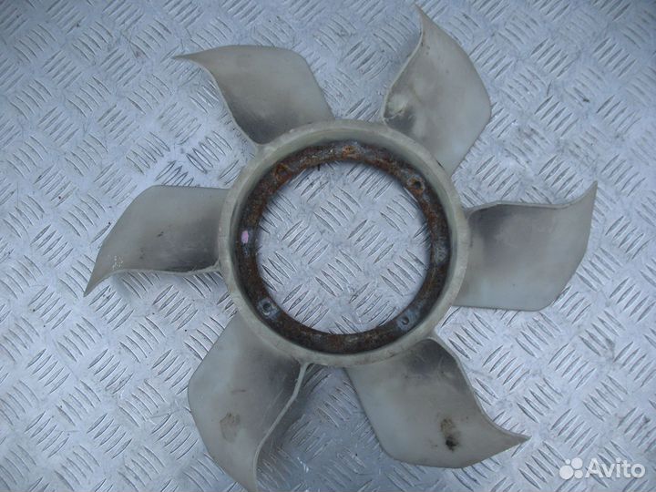 Крыльчатка Мицубиси Монтеро 3