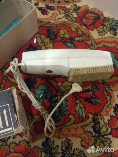 Электрощетка- пылесос