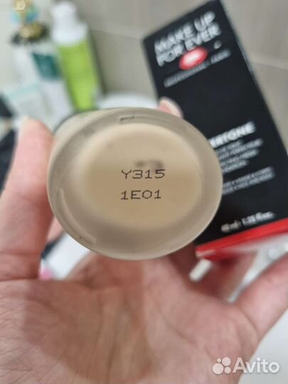 Тональный крем make up for ever watertone