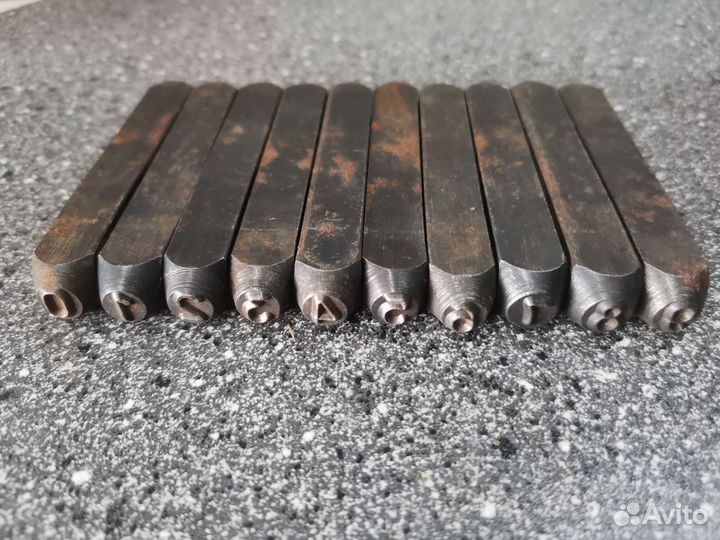 Клейма цифровые