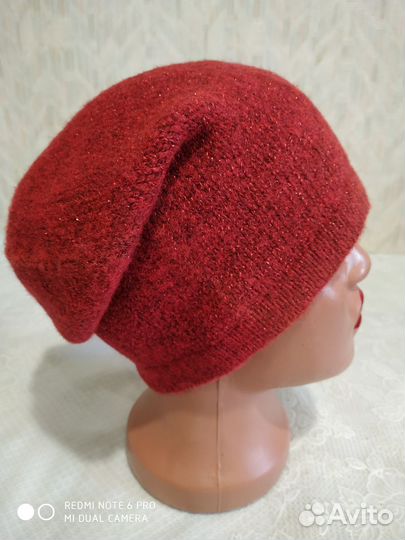 Шапки женские вязаные шерстяные.(новая)