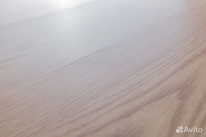 Кварцвиниловый ламинат
