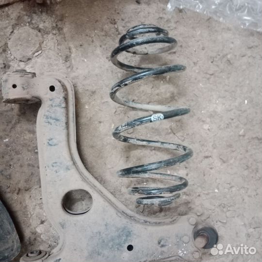 Пружина подвески Opel astra-h