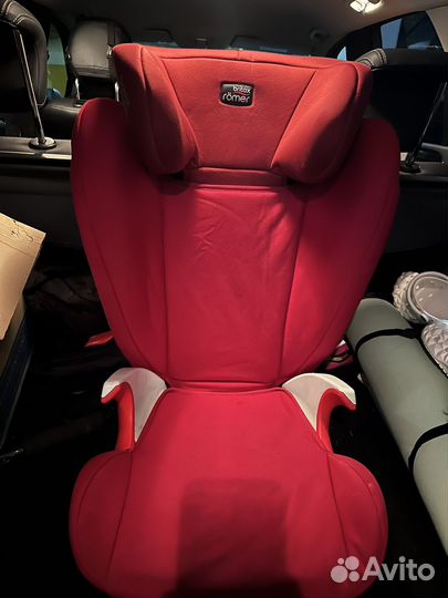 Детское автомобильное кресло britax romer