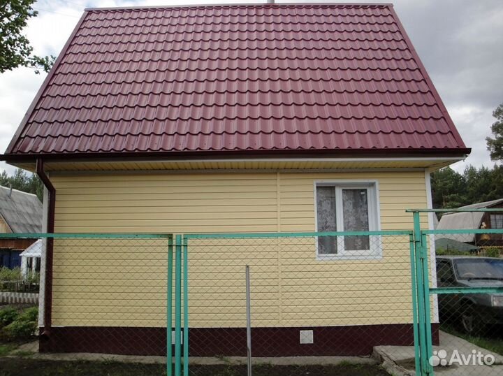 Металлочерепица Супермонтеррей для кровли RAL 3005