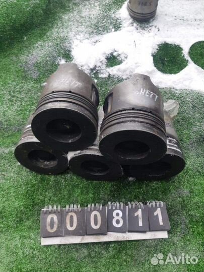 Поршень Isuzu Forward 6HE1T