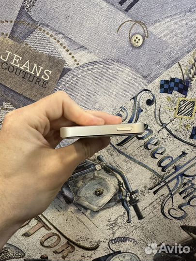 iPhone 5S, 16 ГБ