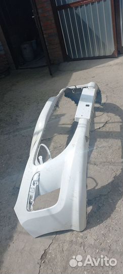 Продам передний бампер пежо 308