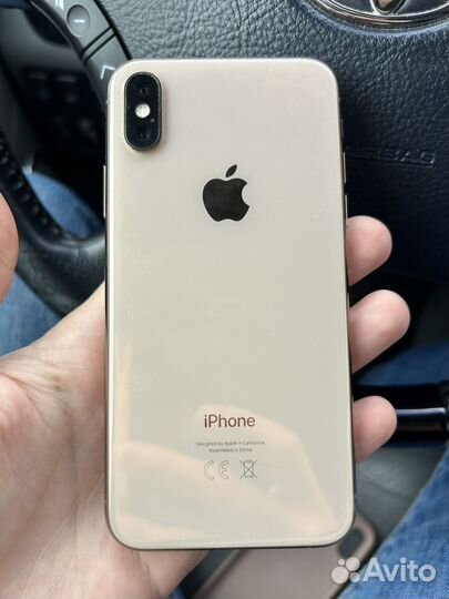 iPhone Xs, 64 ГБ