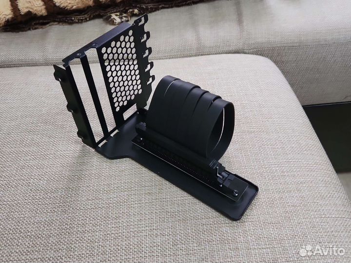 Райзер phanteks