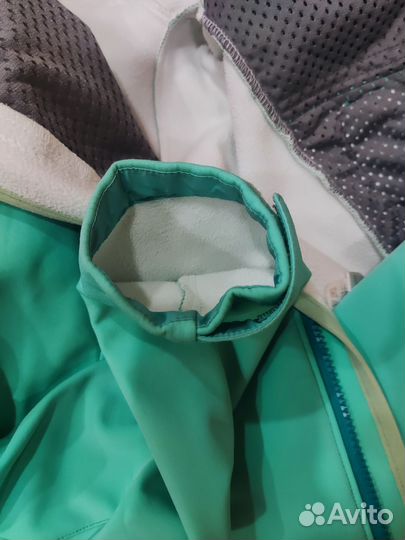 Ветровка softshell для девочки