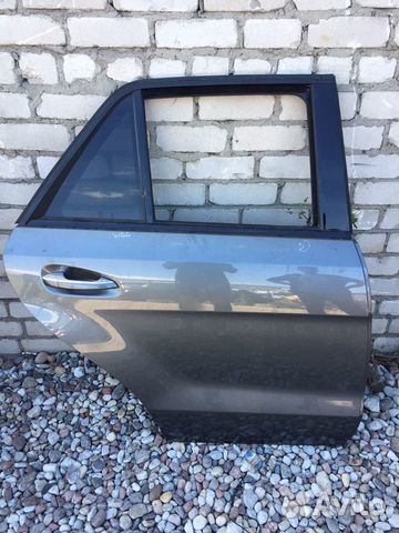 Задняя правая дверь на мерседес W166