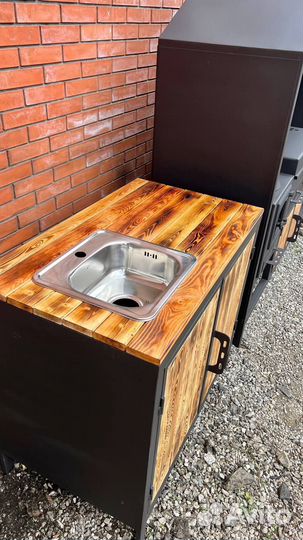 Мангал с вытяжным зонтом с местом под тандыр