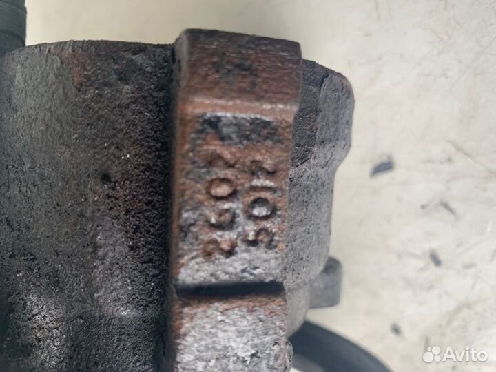 Насос гидроусилителя руля Renault Trafic F9QU760