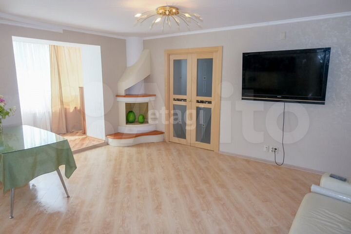 2-к. квартира, 70,3 м², 5/9 эт.