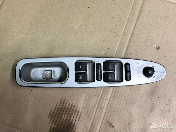 Блок управления стеклоподъемниками Chery Tiggo T11