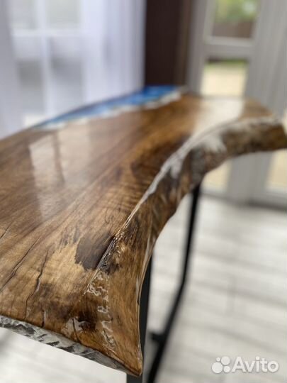 Стол слэб из эпоксидной смолы