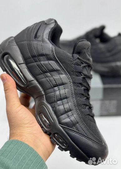 Кроссовки Nike Air Max 95 эргономичные