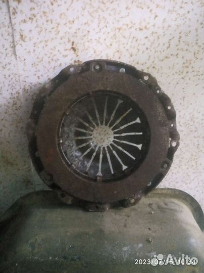 Передняя стойка москвич2141