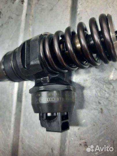 Форсунка Volkswagen Bora 1.9 2004