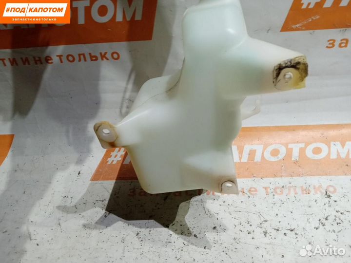 Бачок омывателя передний Honda Civic 8