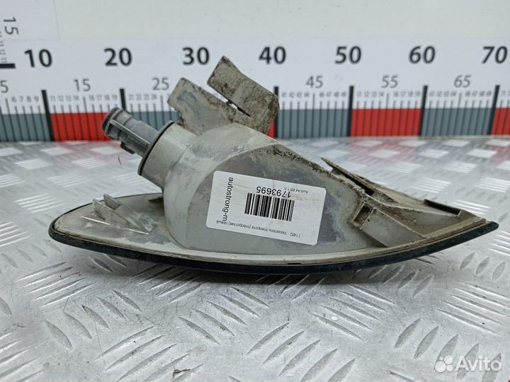 Поворотник левый Audi A6 4A/C4 1996