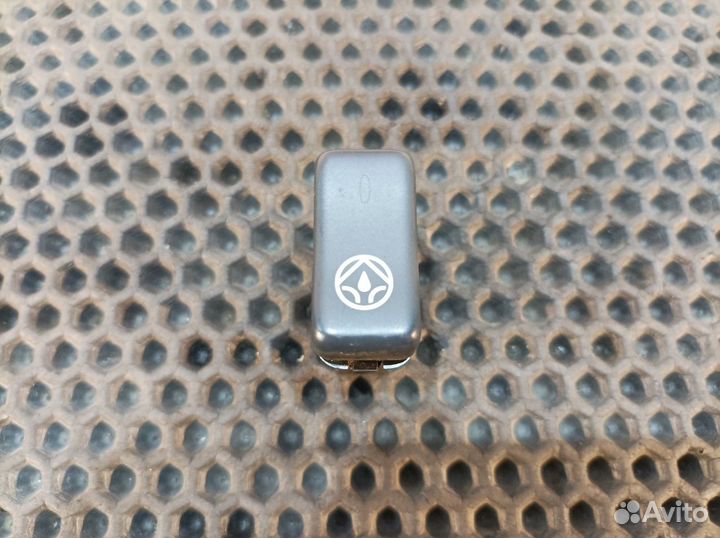 Кнопка смазочной системы Man TGA, Man TGS, Man TGX