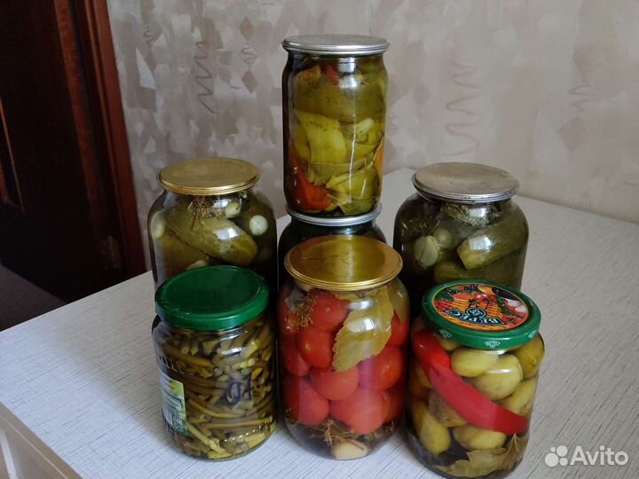 Домашние заготовки помидоры, огурцы, салаты