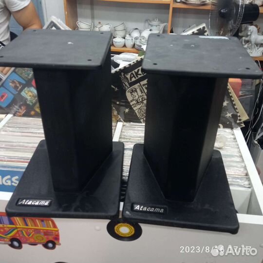 Подставки для акустики Atacama