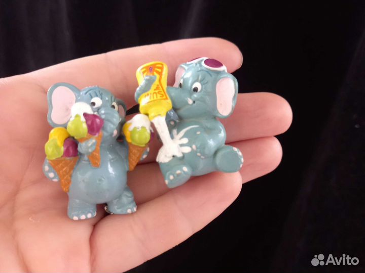 Диорама к серии kinder surprise Слоны на пляже