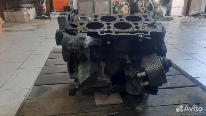 Двигатель axz Passat b6 3.2 vr6