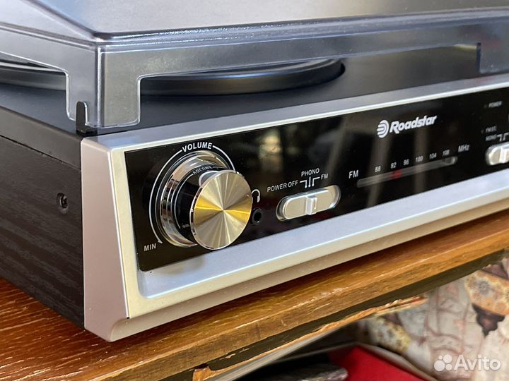 Виниловый проигрыватель Roadstar TTR8634