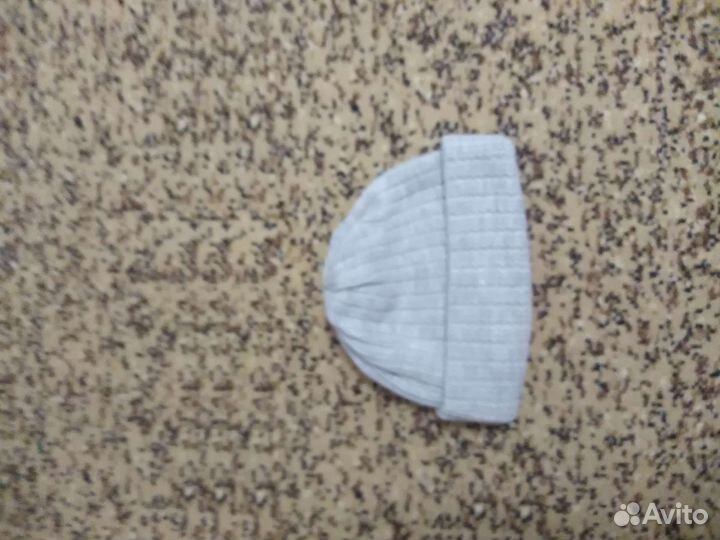 Шапка женская вязаная