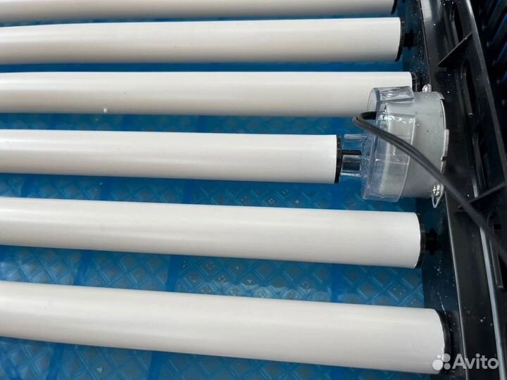 Инкубатор автоматический на 120 яиц