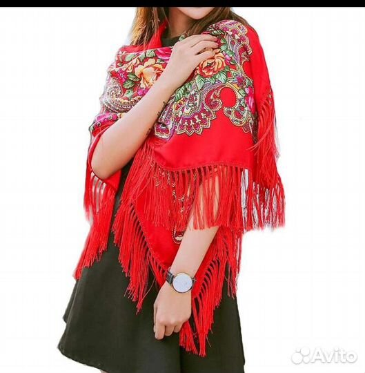 Новые Платки с кисточками