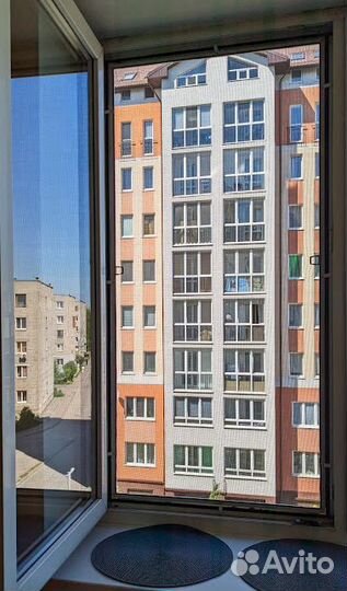 Сетка на окно антикошка 67х141 см