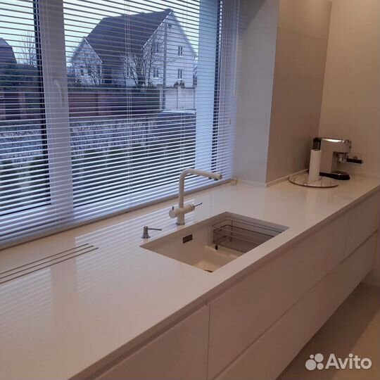 Акриловая столешница