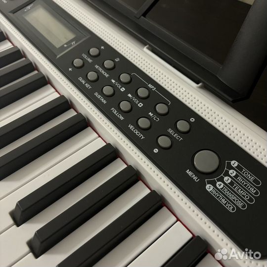 Синтезатор Avoris B61