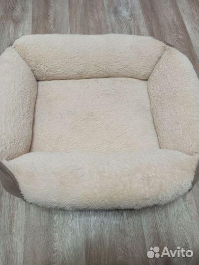 Лежанка для собак