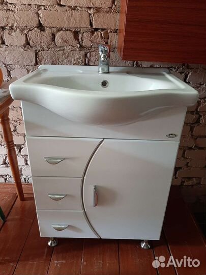 Тумба для ванной б/у