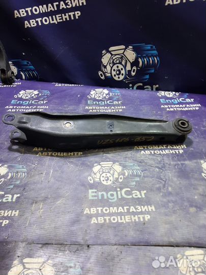 Рычаг подвески правый задний Toyota Crown Majesta