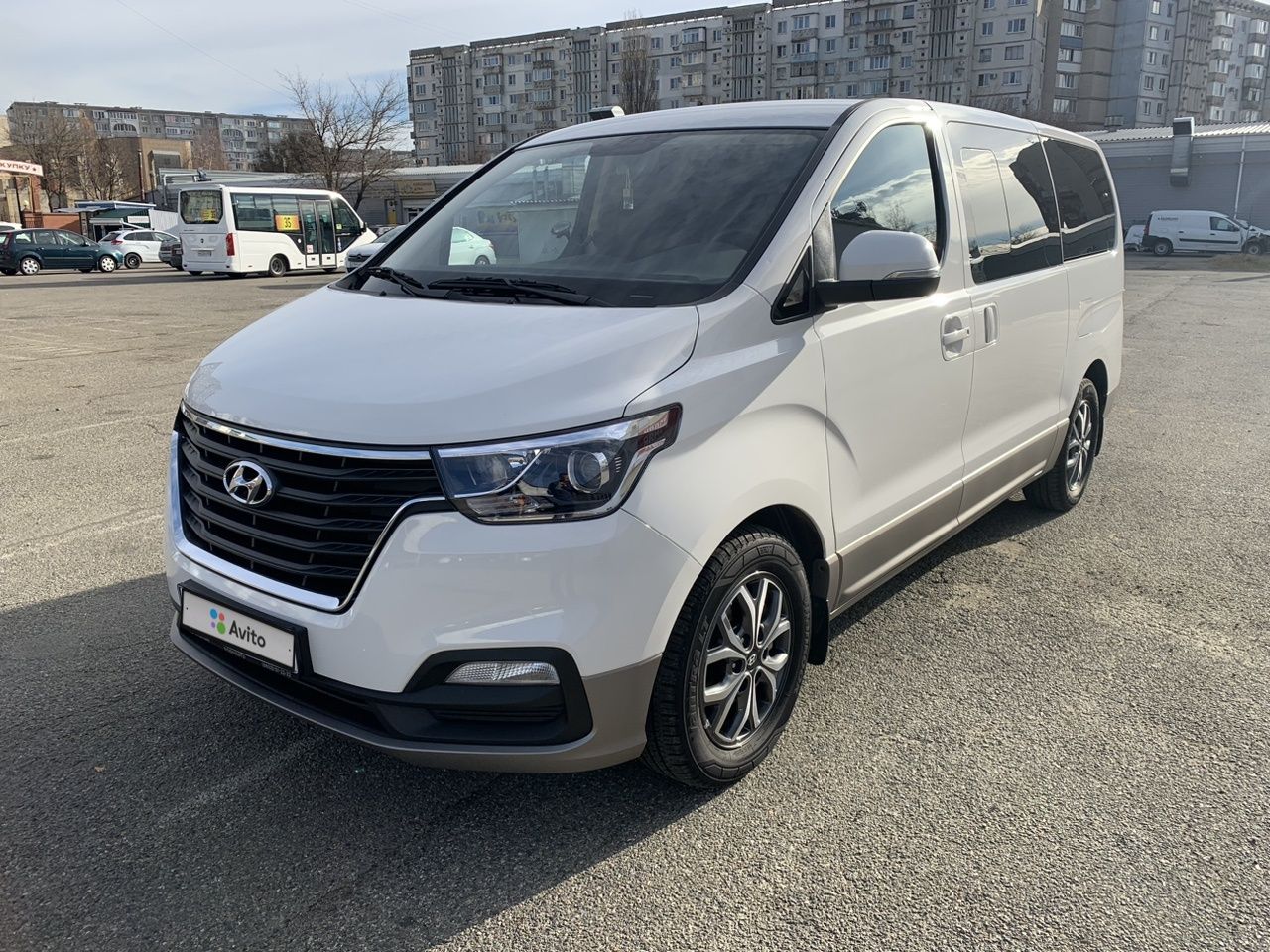 Hyundai H-1: фото владельца