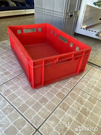 Ящик пластиковый