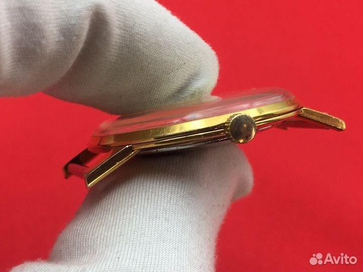 Часы Луч тонкие СССР